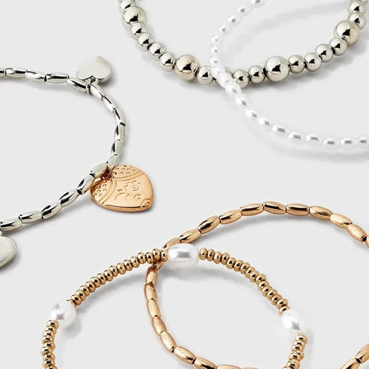 Soft Pearls. Bold Style.&Heart Charm And Pearl Beaded Bracelet 5pc Set - Gold