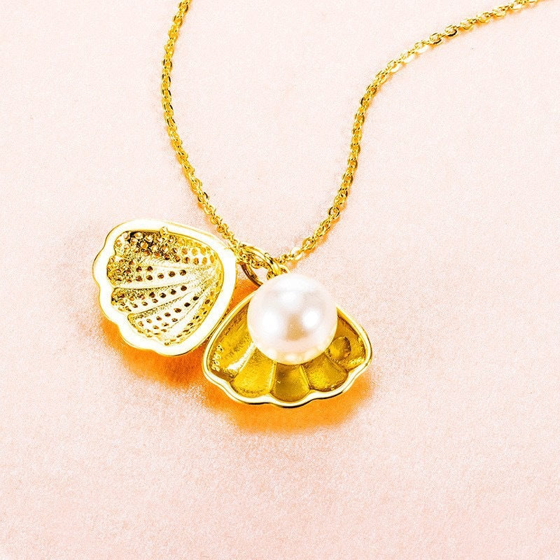 Coastal Charm Pearl Necklace