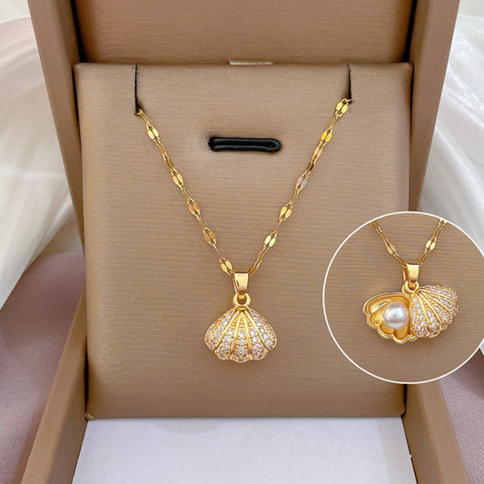 Coastal Charm Pearl Necklace