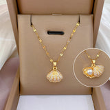 Coastal Charm Pearl Necklace