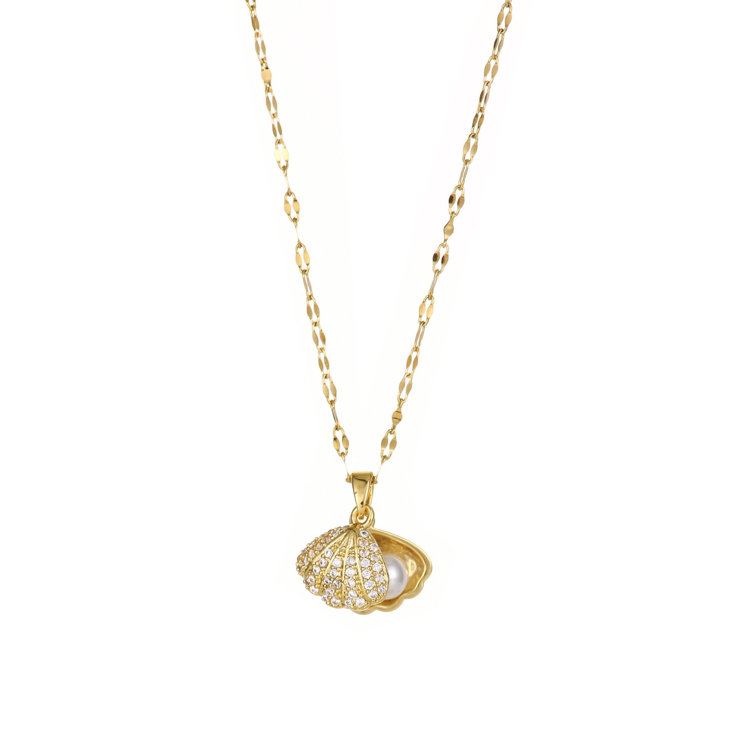 Coastal Charm Pearl Necklace