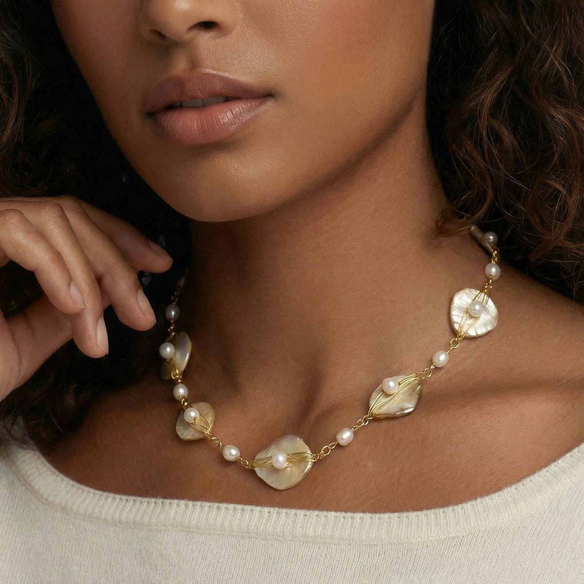 Golden Leaf Pearl Necklace