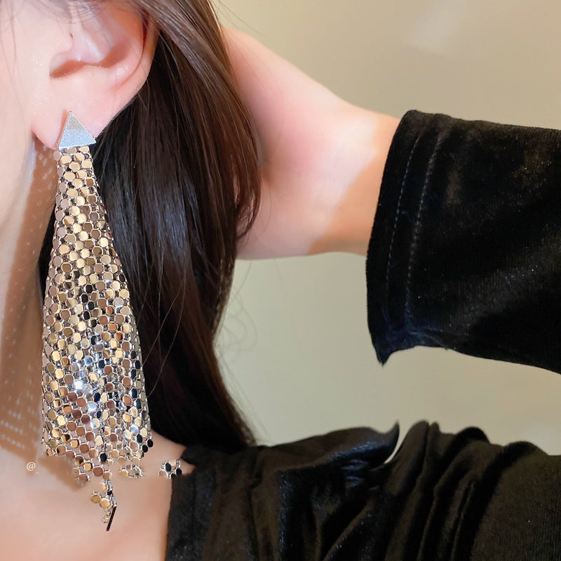 Too Elegant to Ignore
