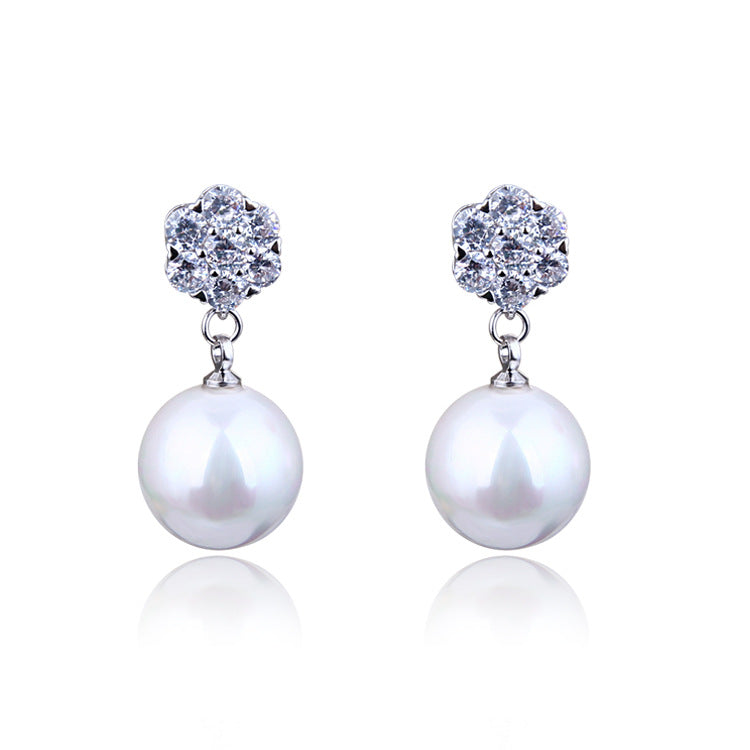 Soft Pearls. Endless Elegance.