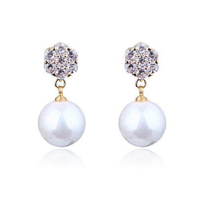 Soft Pearls. Endless Elegance.