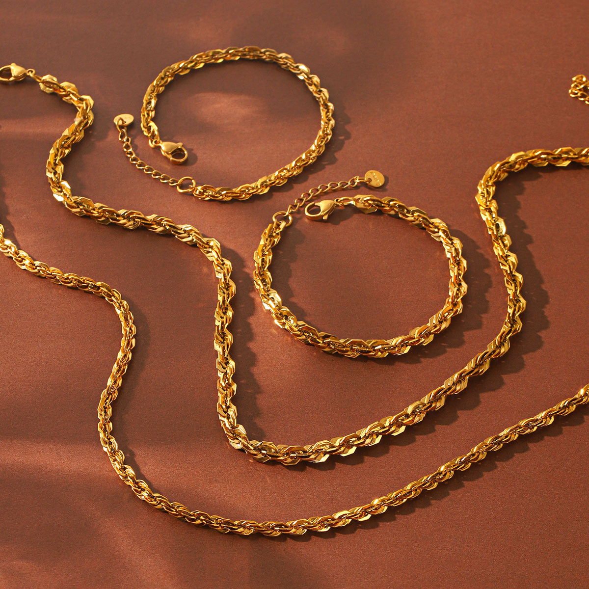 The Chain That Elevates Every Outfit & Bold Gold. Unstoppable Style