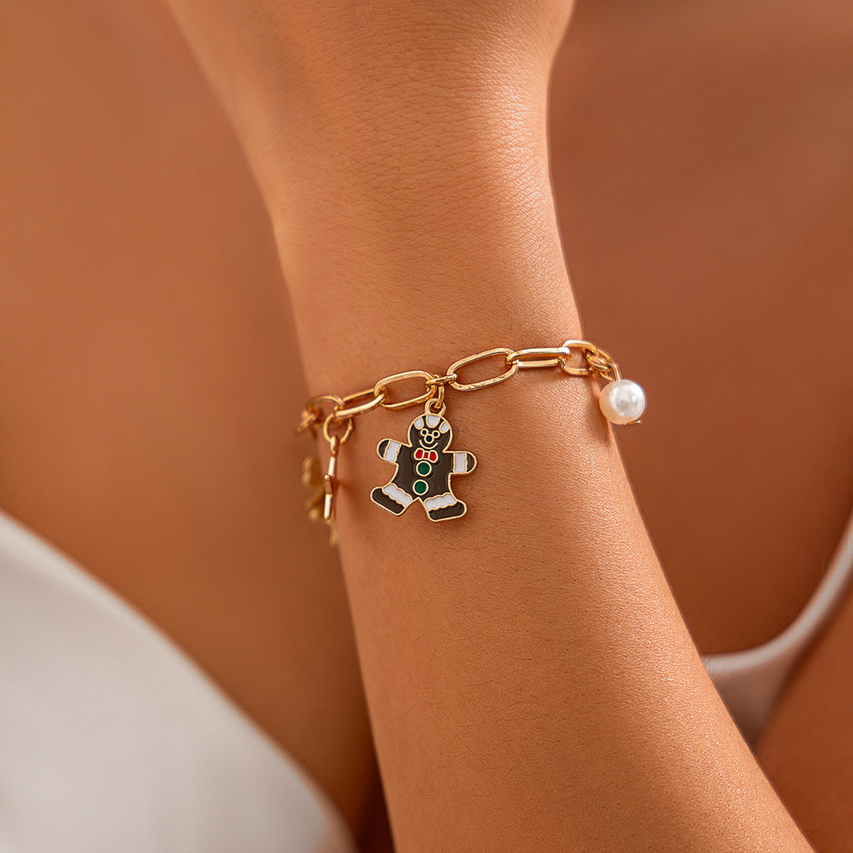 Cute. Festive. Impossible to Ignore.