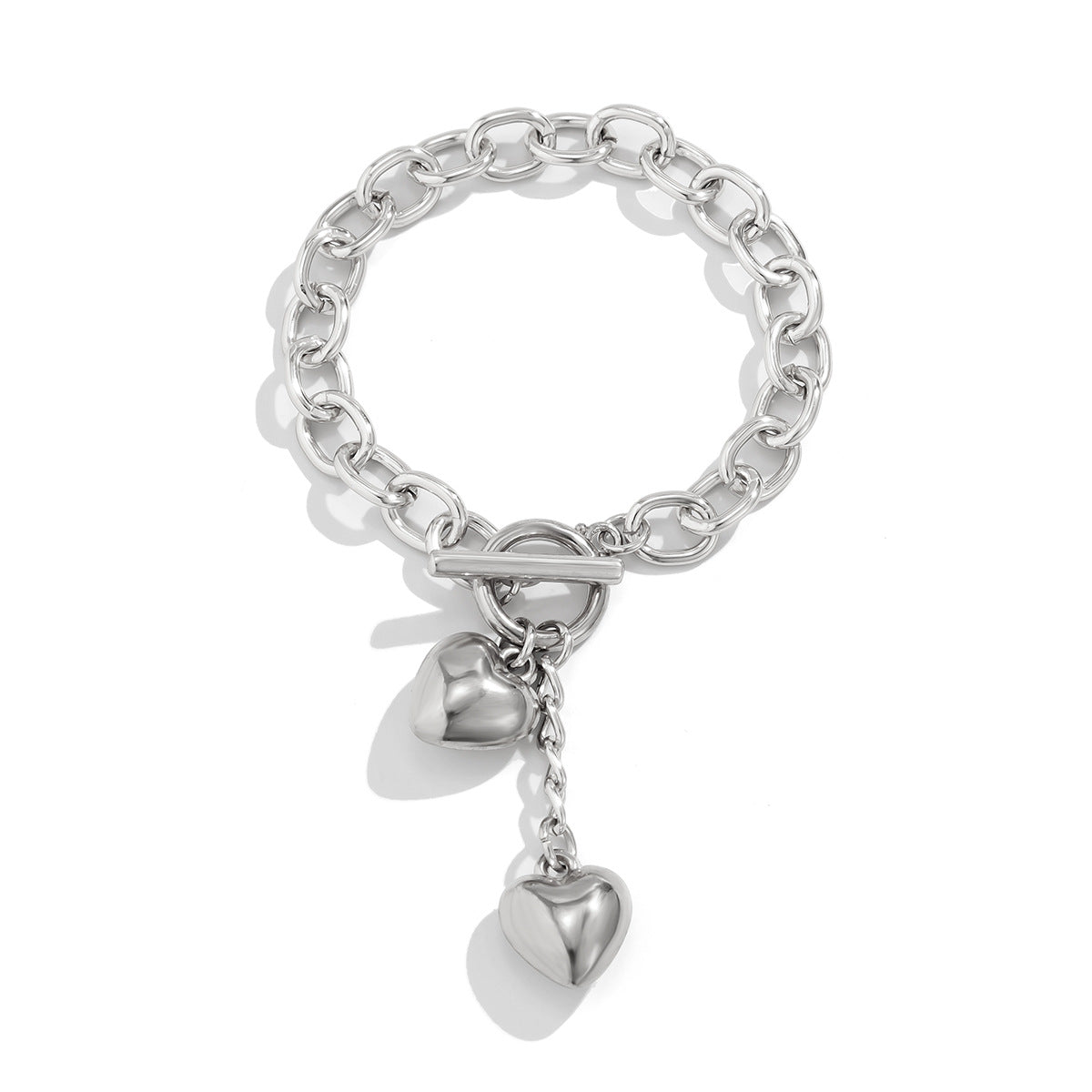 Bold Chains. Seductive Energy.