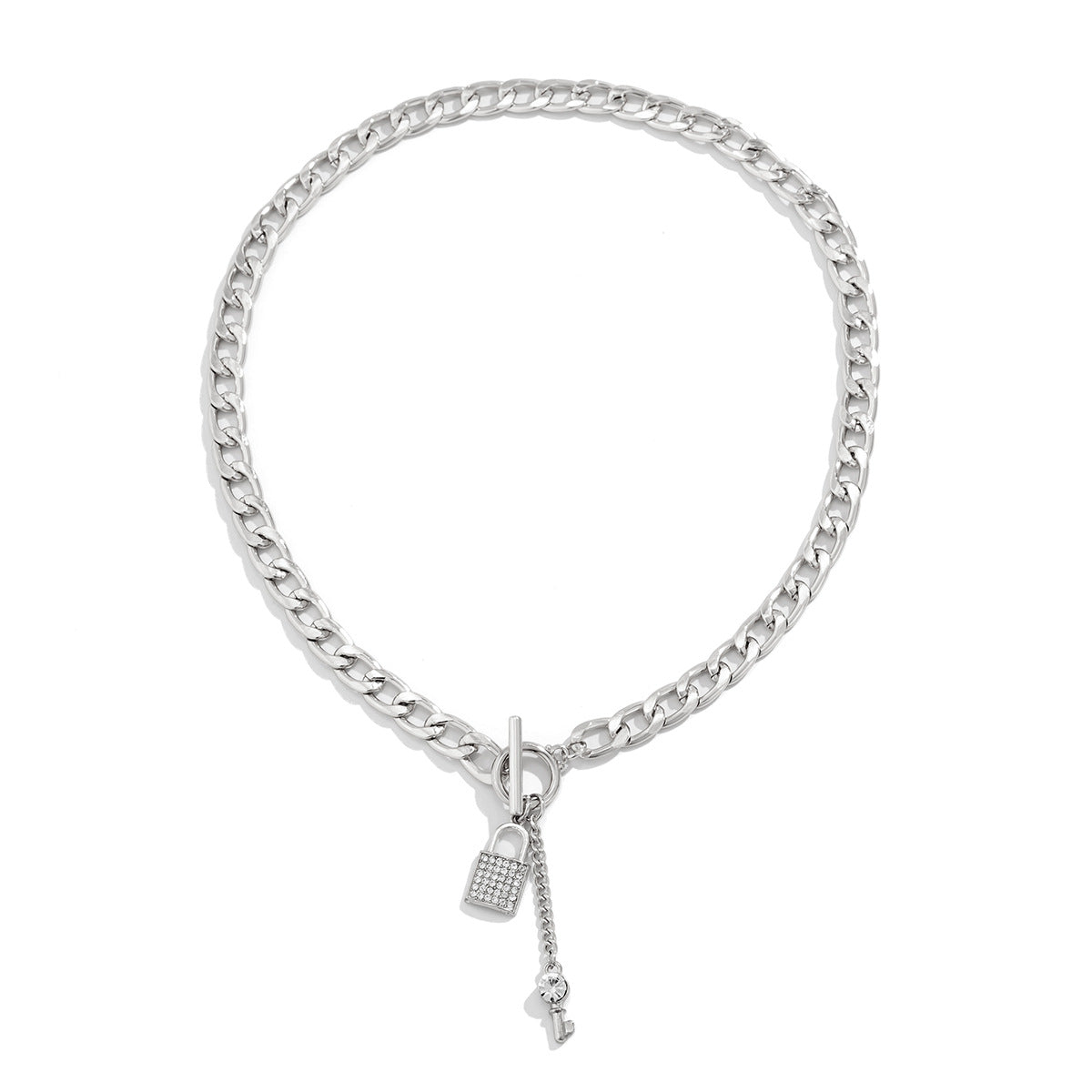 Bold Chains. Seductive Energy.